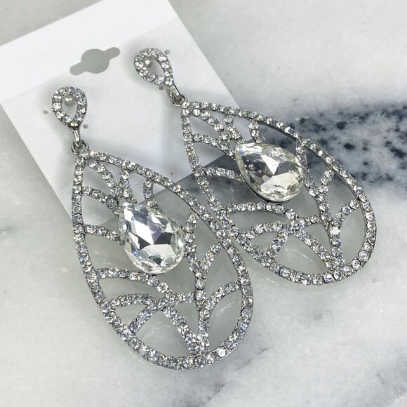 Crystal Rhinestone Drop Earrings Cocktail Formal Bridal Pageant Prom - Picture 4 of 4